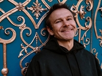 Святослав Вакарчук показал редкое фото с покойным отцом