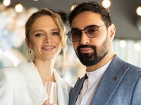 Дружина Козловського показала милі фото зі святкування першого дня народження сина