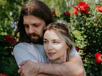 Жена участника группы «ДК Энергетик» Марного раскрыла подробности его мобилизации