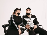 В сети показали архивное фото Андрея Данилко с усами