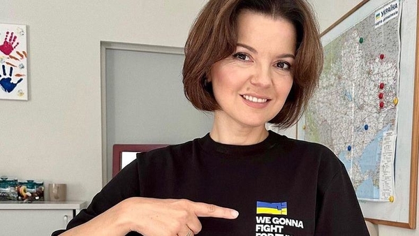 Падалко поздравила родителей с 50-летием брака и показала их в молодости
