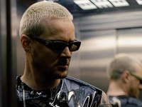 Фронтмен O.Torvald Женя Галич выпустил первый сольный трек «Ліфт»