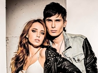 Дорофеева поздравила Позитива с 36-летием, показав фото со времен «Время и Стекло»