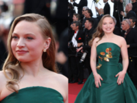 24-летняя дочь Кейт Уинслет дебютировала на красной дорожке Каннского кинофестиваля