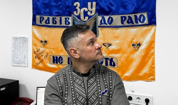 Эктор Хименес-Браво засветился в военной форме в одном из подразделений ВСУ