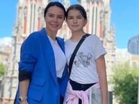 Подкопаева показала фото с выпускного старшей дочери