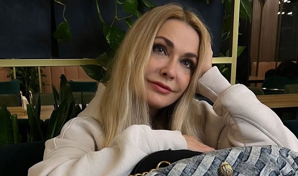 Сумська показала себе в ролі Роксолани на архівному фото з 90-х