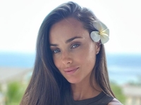 Мишина показала сообщения от назойливого фаната, который называет себя ее мужем