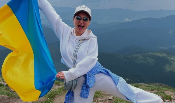 Анна Саливанчук показала, как покоряла Говерлу вместе с детьми