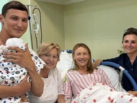 Как Леся Никитюк назвала сына: скандальный блогер слил имя