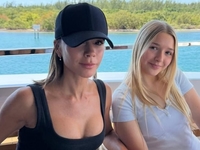 Виктория Бекхэм запостила редкие кадры из семейного архива по случаю 14-летия дочери