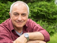 Виктор Андриенко рассекретил свою пенсию и объяснил, почему отказался от звания Народного