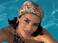 Злата Огневич рассказала об инциденте, который случился с ней в аэропорту Канн