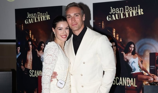 Макацария поздравил жену с 3-летием брака, показав фото со свадьбы и венчания