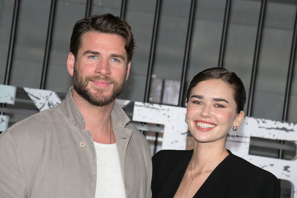 Колишнього Майлі Сайрус Ліама Гемсворта запідозрили у заручинах з новою дівчиною