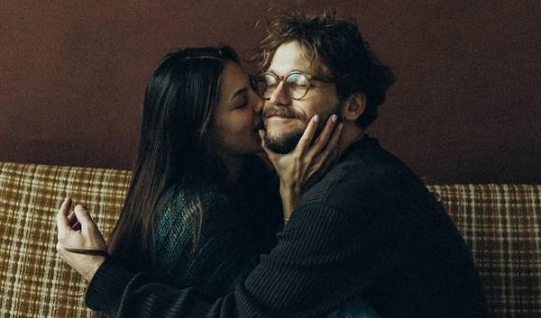 Дружина Темляка висловилася про звинувачення чоловіка у насильстві та розбещенні 15-річної