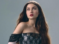 Jerry Heil показала себе у шкільному віці та анонсувала масштабний проєкт