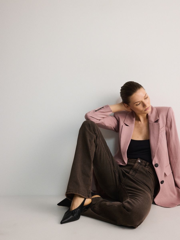 Одно дело — множество возможностей: вдохновляйся современным женским жакетом