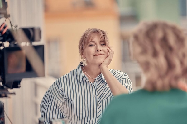 Кравец показала, как отдыхает с мужем и детьми-двойняшками в Буковеле