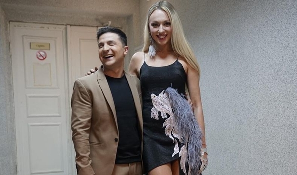 Полякова запостила архивное видео, где целует Зеленского