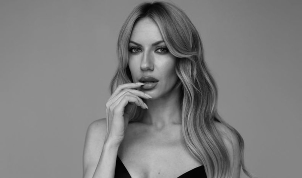 Никитюк опубликовала фото разрушенной студии «Кто сверху?»