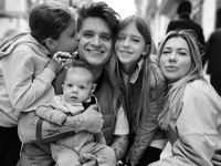 Анатолич нанял водителя для дочерей и признался, сколько это стоит