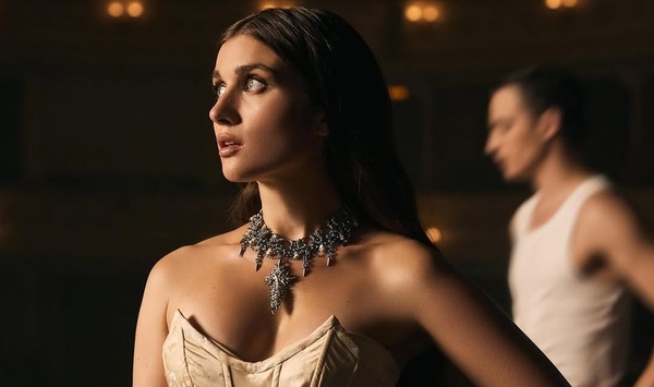 Jerry Heil отреагировала на слухи о пластике груди