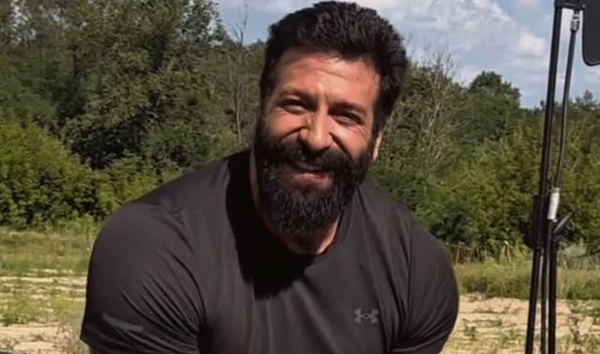 Даниэль Салем спровоцировал слухи о новом романе, показав видео с загадочной девушкой