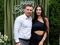 Звезда «Лиги смеха» Степаненко рассказал об измене беременной жене