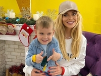 Миша Романова сделала редкий комментарий об отце своего 7-летнего сына