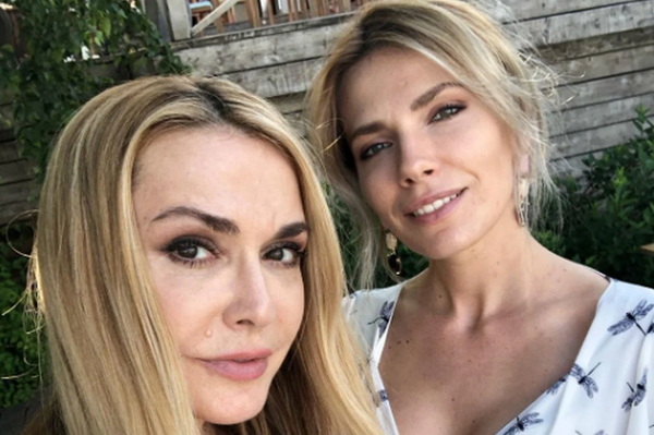 Сумская удивила реакцией на вопрос журналистки о дочери, проживающей в РФ