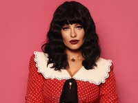 Астафьева показала, как провела первый за время войны отпуск за границей