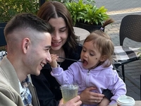 Сасанчин заявил, что после развода будет бороться за опеку над 3-летней дочерью