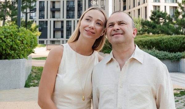 Жена Павлика сделала четвертую пластику и заявила, что она будет последней