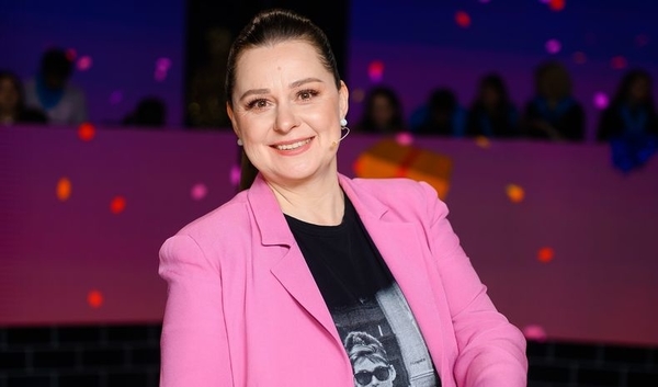 Муж Виталины Библив запостил редкое селфи по случаю ее 45-летия