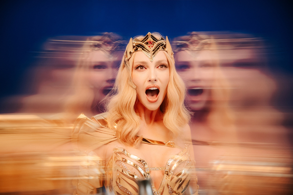 Оля Полякова презентовала трек Warrior, с которым может поехать на Евровидение