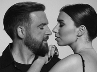 Танчинца заподозрили в тайной свадьбе с девушкой, которая моложе на 20 лет