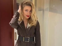 Бывшая Деппа Эмбер Херд впервые запостила фото с тремя детьми