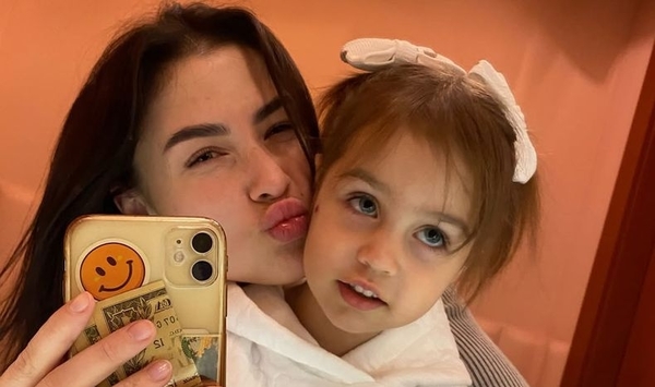 Экс-жена Сасанчина призналась, как рассказала 3-летней дочери о разводе