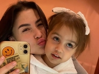 Экс-жена Сасанчина призналась, как рассказала 3-летней дочери о разводе