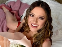 Могилевская засветилась с обручальным кольцом и подогрела слухи о тайной свадьбе