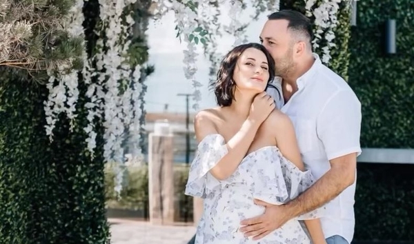 Звезда «МастерШефа» Глинская поделилась романтическими фото с мужем