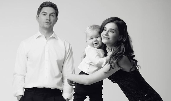 Жена Остапчука показала, что они подарили сыну на первый день рождения