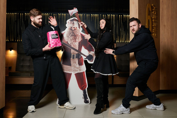 «Однієї тихої ночі»: в Киеве состоялся звездный показ фильма