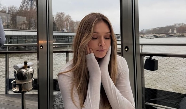 Брежнева показала, как с младшей дочерью провела время в Париже