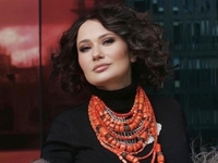 Елена Мозговая запостила редкое фото из семейного архива