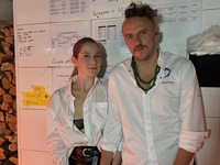 Клопотенко показал, как впервые отпраздновал Рождество с любимой