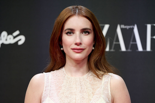 Емма Робертс на честь Різдва поділилася рідкісним фото із сином