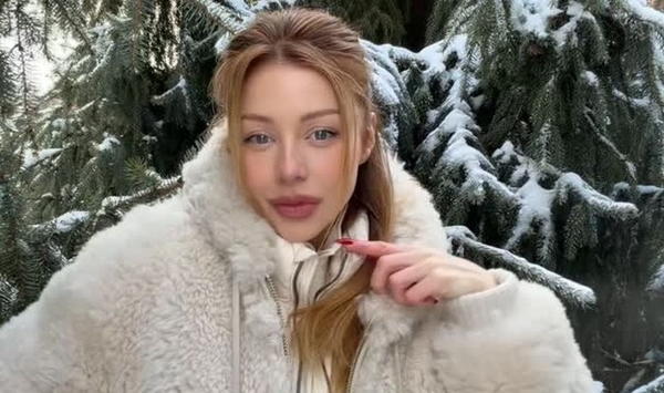 Кароль звинуватила блогера у «медіа-кілерстві» через критику її поїздки до Слов'янська