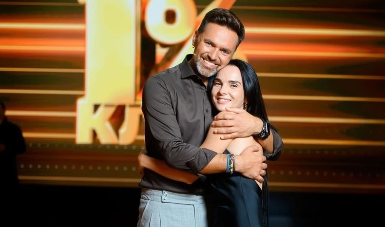 472215a8789f64fe29a1b9399572886d resize crop 1xquality 100xallow enlarge 0xw 0xh 0